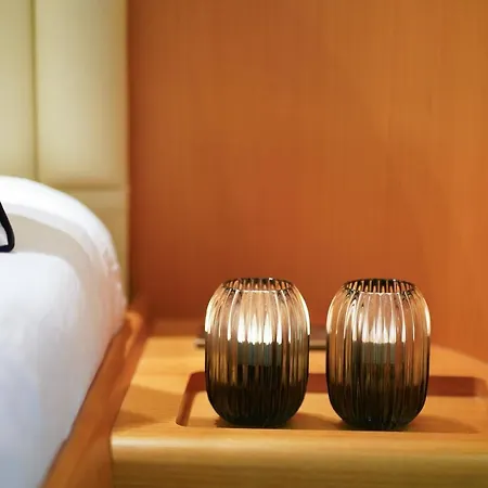 Hotel na wodzie Ace Six Premier Porto